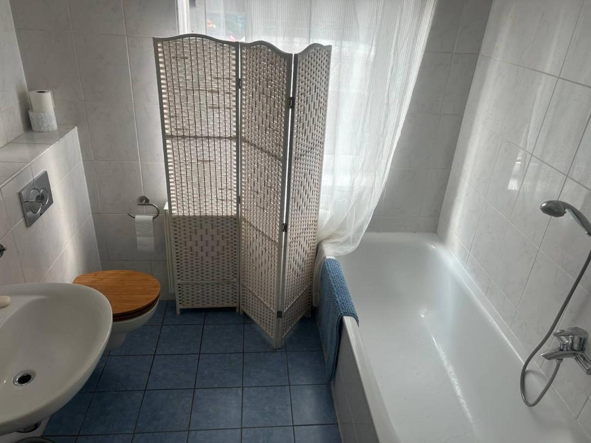 2 Zimmer Wohnung 1Min Messe Koeln Eksteriør bilde