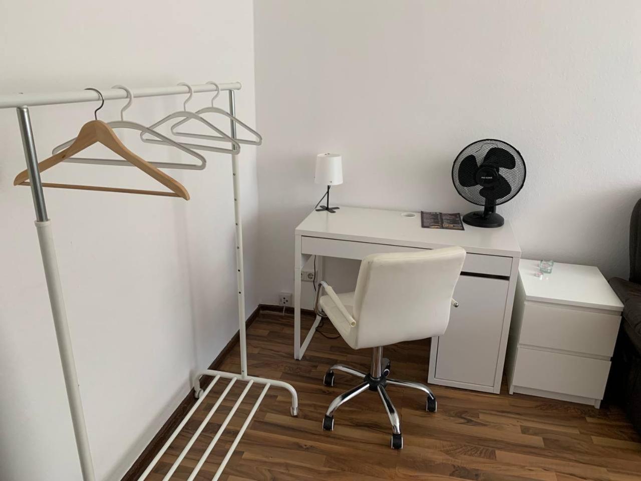 2 Zimmer Wohnung 1Min Messe Koeln Eksteriør bilde